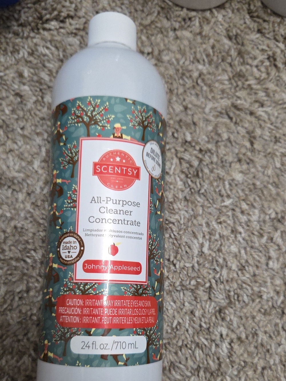 Scentsy Johnny Appleseed All-Purpose Cleaner Concentrate - Teal, Red, White